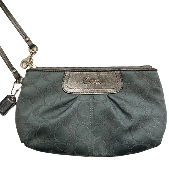 Coach dark gray signature c wristlet bag large - Picture 1 of 8